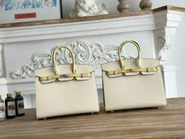 Picture of Hermes Handbags _SKUfw233325107fw